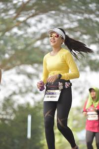 BIB: 40542
                            <button type="button" onclick="openModal(8392312)" class="btn btn-primary btn-sm float-right btn-popup" data-toggle="modal" data-target=".modal-high-quality">
                        <i class="fas fa-shopping-cart"></i> Add to Cart
                    </button>
                                            <button type="button" onclick="isThisMe(8392312, true)" class="btn btn-success btn-sm float-right btn-popup btn-isme hidden" data-toggle="tooltip" data-placement="bottom" title="นี่คือรูปของคุณใช่ไหม คลิกที่นี่เพื่อเอาเข้าอัลบั้ม">
                        <i class="fas fa-plus"></i> Add to album
                    </button>
                    <button type="button" onclick="isThisMe(8392312, false)" class="btn btn-warning btn-sm float-right btn-popup btn-isnotme hidden">
                        <i class="fas fa-ban"></i> Remove from album
                    </button>